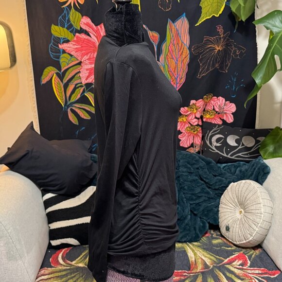 Old Navy Slit Neck with Side Ruching Top, Cotton/Modal, Black, Large - Picture 5 of 10